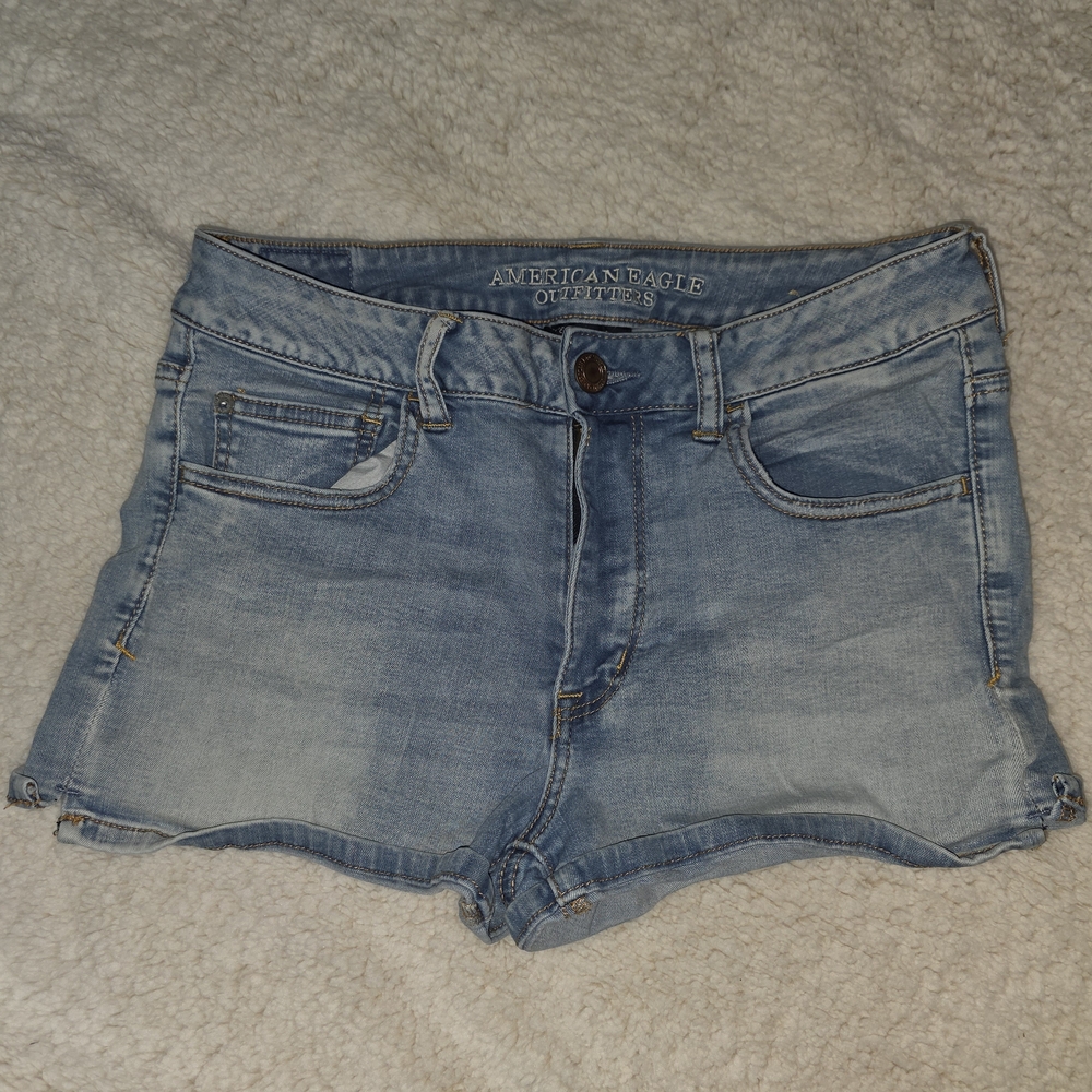 American Eagle Outfitters Women's Faded Blue Jean Shorts